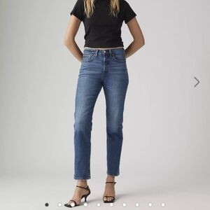 Levi’s Wedgie Straight Button Fly Jeans